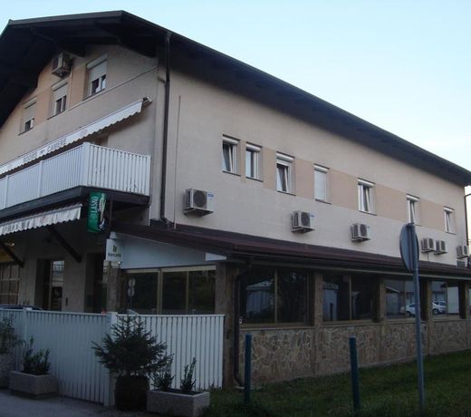Guesthouse Koprivec