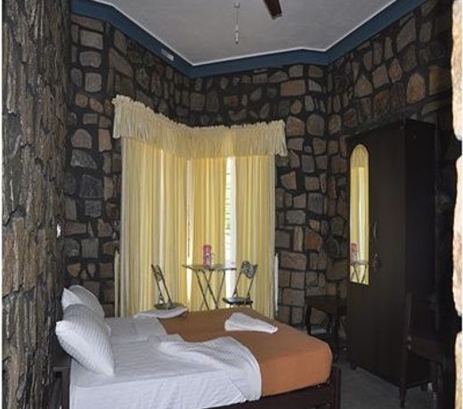 Mist Valley Resorts