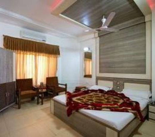 Hotel Chanakya