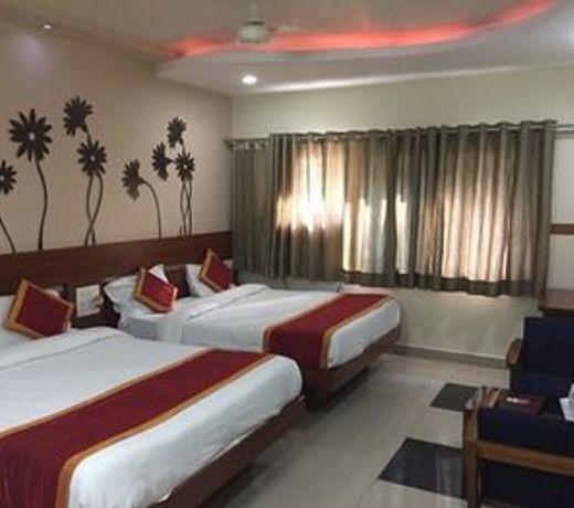 Hotel Sunset Inn Mount Abu With Swimming Pool