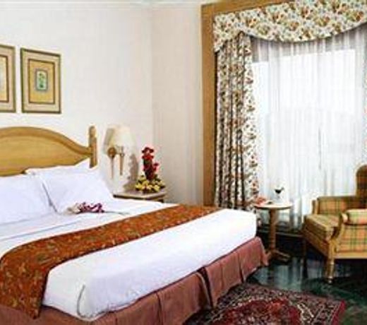 Savoy Suites Noida