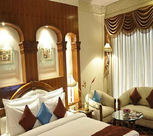 Hotel Babylon International