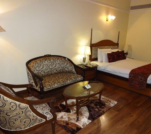 Hotel Babylon International