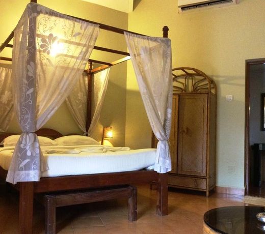 Leoney Resort Goa