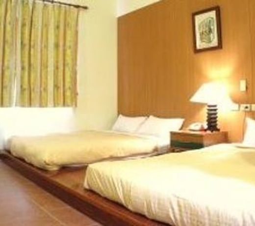East Sun Spa Garden Hotel