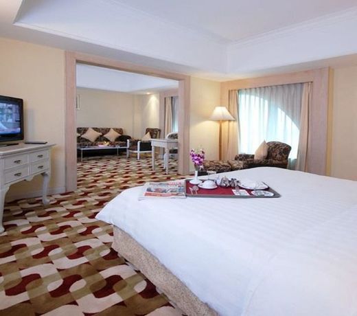 Berjaya Waterfront Hotel