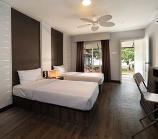 Perhentian Island Resort