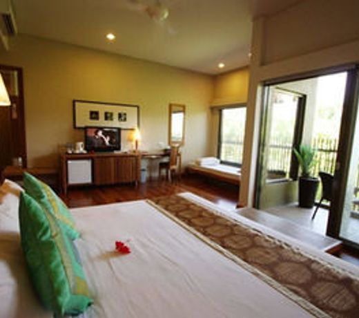 Belum Rainforest Resort