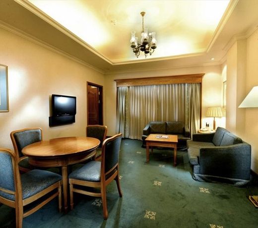 Puteri Wing - Riverside Majestic Hotel