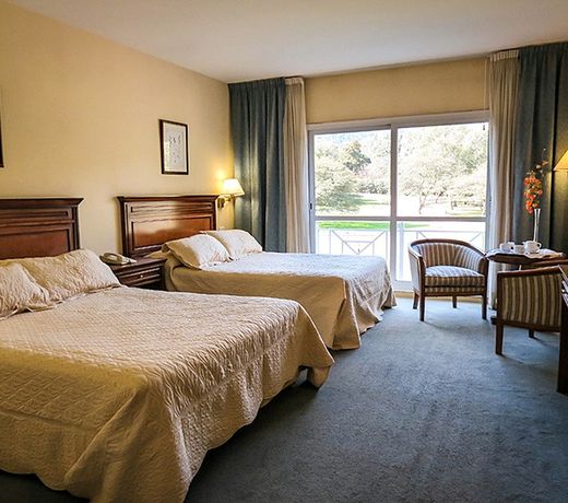 Howard Johnson Hotel & Spa Villa General Belgrano