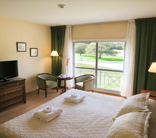 Howard Johnson Hotel & Spa Villa General Belgrano