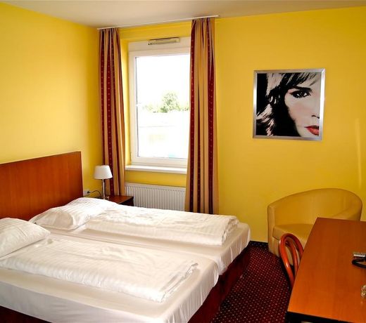 Amedia Express Sattledt, Trademark Collection by Wyndham