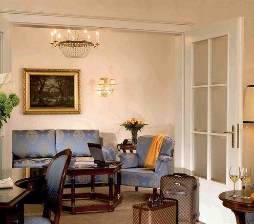 Hotel De France