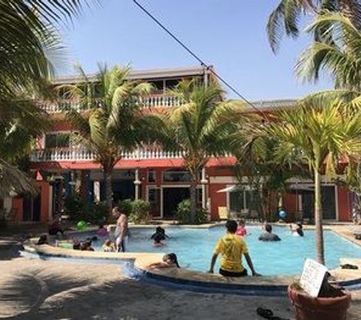 Sabas Beach Resort