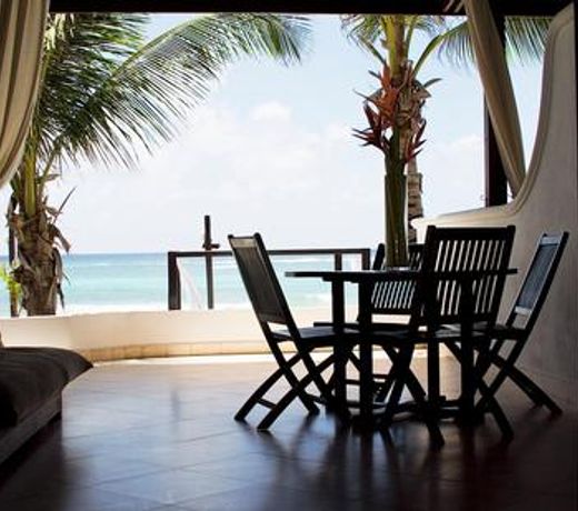 Silver Point Hotel