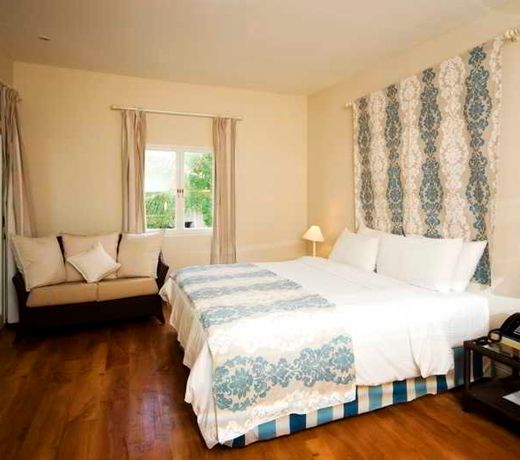 Waves Hotel and Spa by Elegant Hotels - All-Inclusive