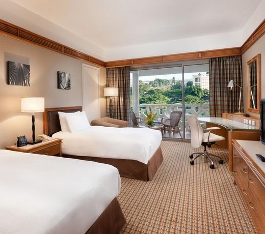 Hilton Yaounde