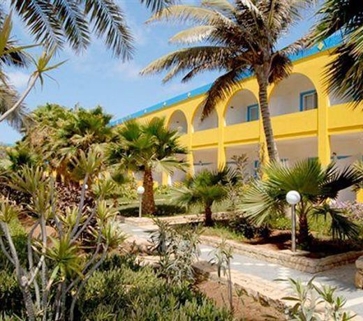 DJADSAL MORADIAS TROPICAL