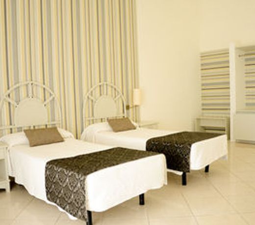Ouril Pontao Hotel