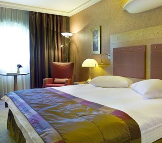 Holiday Inn Athens Attica Av, Airport W., an IHG Hotel