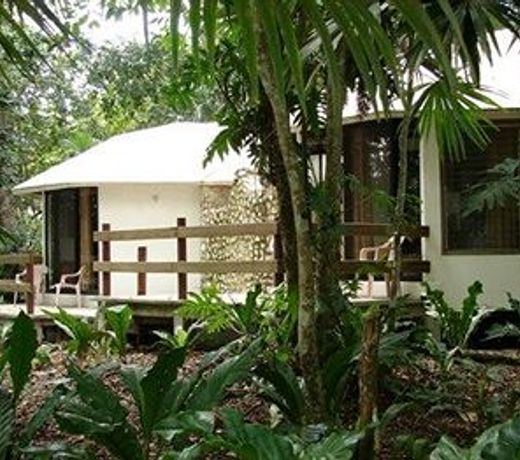 Villa Maya