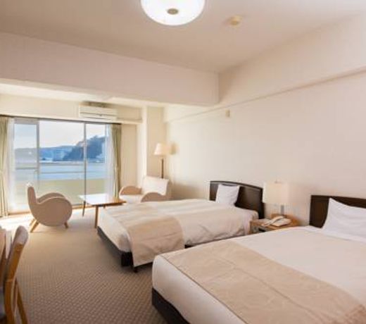 Wisterian Life Club Atami
