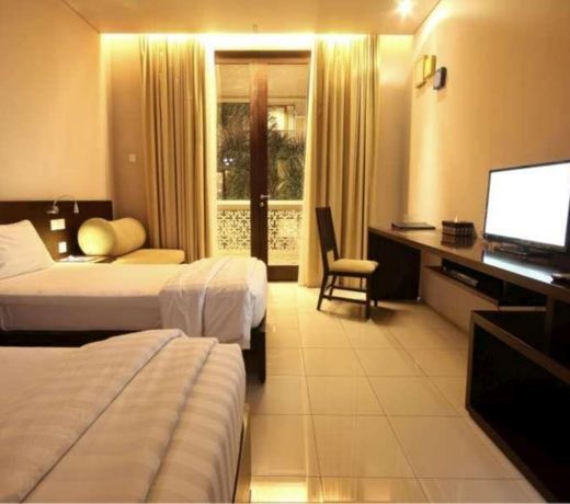 The Pade Hotel