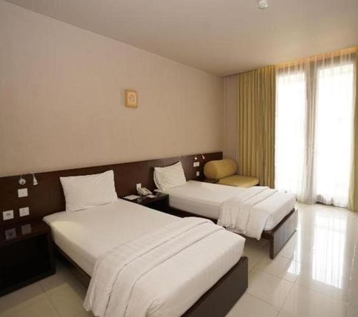 The Pade Hotel