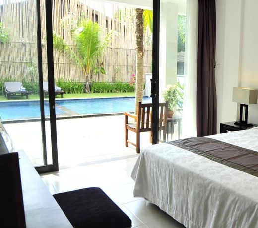 Puri Maharani Boutique Hotel