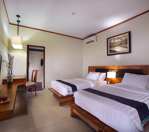 ASTON Sunset Beach Resort - Gili Trawangan