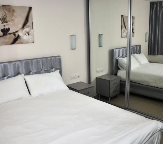 Hotel Blue Weiss