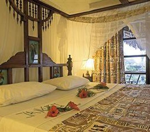 Jacaranda Beach Resort
