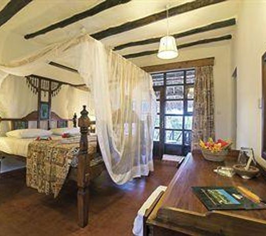 Jacaranda Beach Resort