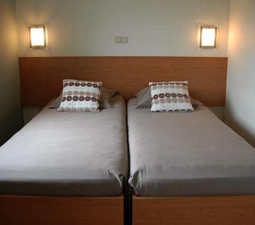 B&B JEBOLA