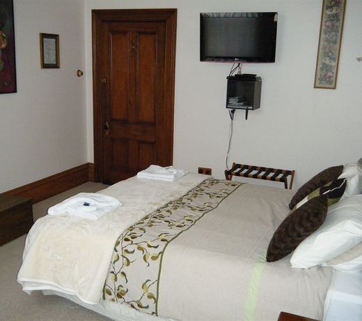 Collingwood Manor