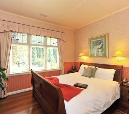 Shelbourne Villa