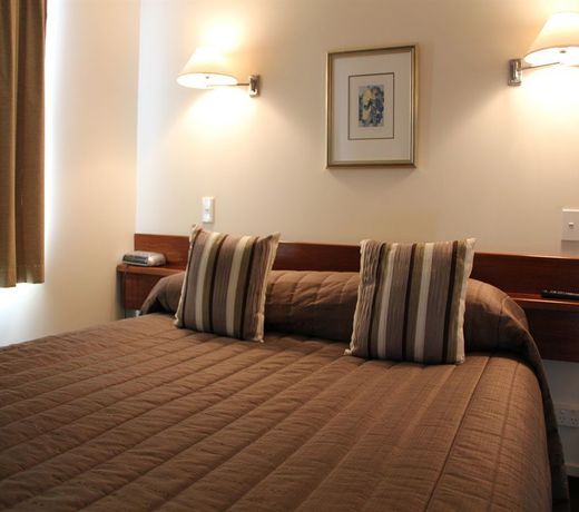 Cedar Grove Motor Lodge