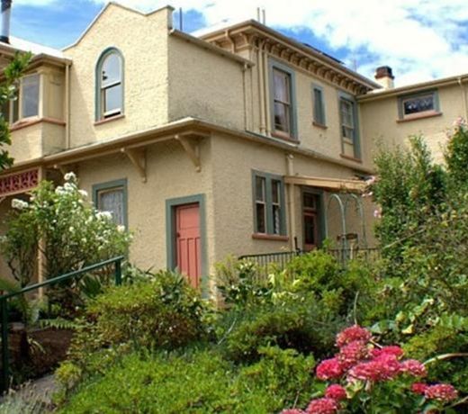 Cathedral Inn