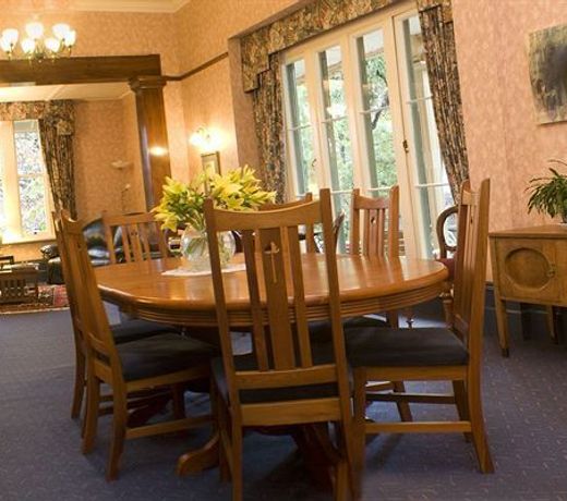 Cathedral Inn