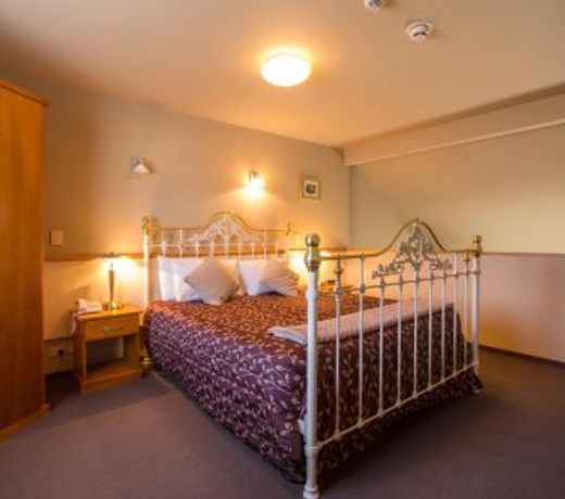 Balmoral Lodge Motel