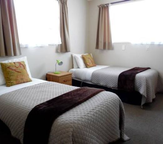 Aden Motel