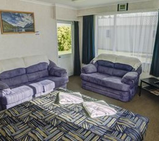 Parklands Motel
