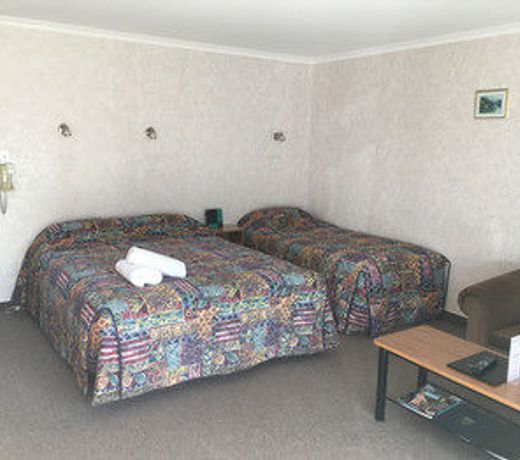 Parklands Motel
