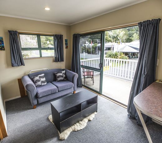 Bay of Islands Lodge