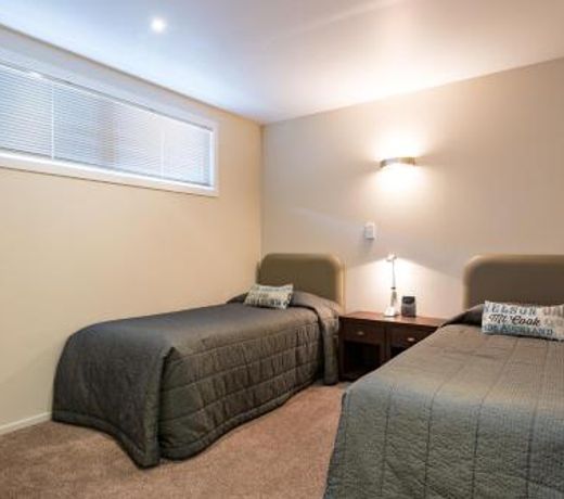 Edgewater Palms Apartments