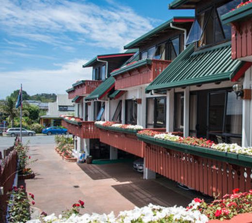 Swiss Chalet Lodge Motel