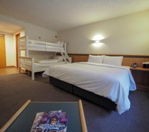Swiss-Belresort Coronet Peak