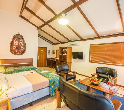 Madang Resort