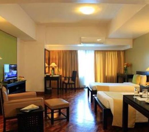 The Malayan Plaza Hotel