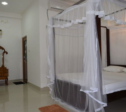 Sameera Villa